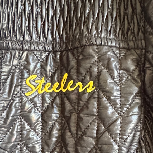 Women's Black Quilted Steelers Jacket - Picture 3 of 7